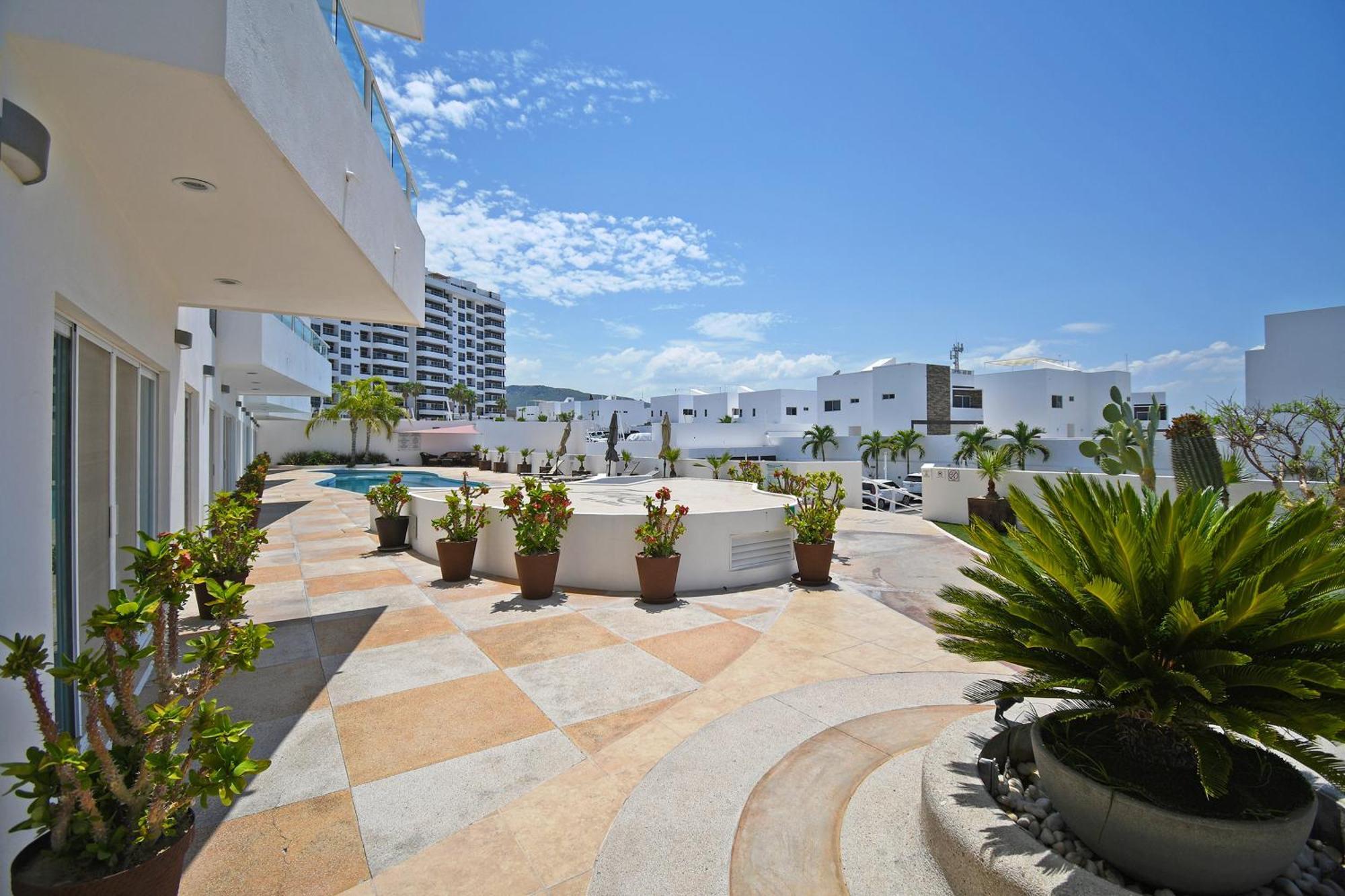 Oceanview Living Space & Balcony With Fiberoptic Wifi! Ла Пас Екстериор снимка
